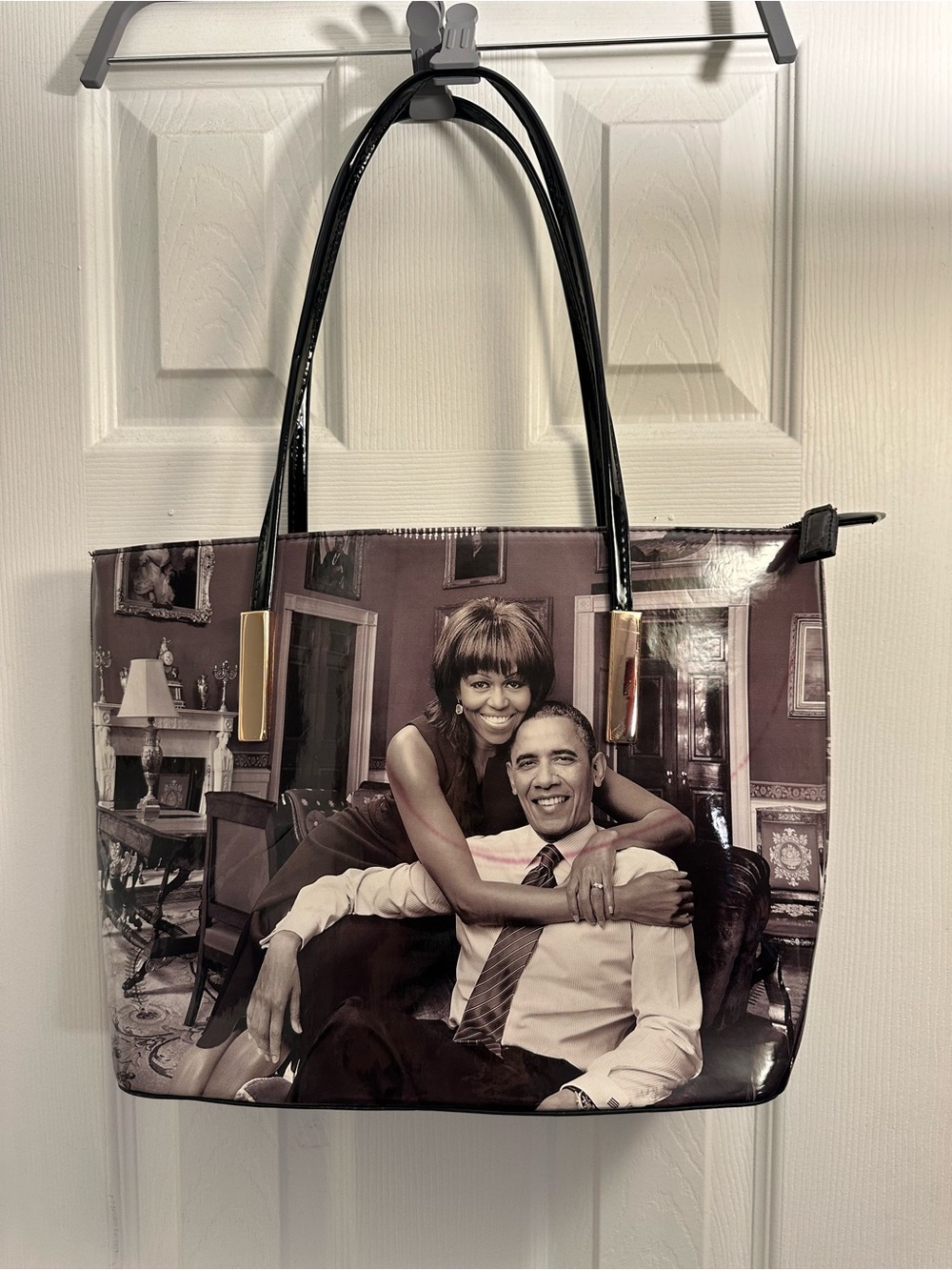 Obamas Photo-Print Tote Bag with Patent Handles - Picture 2 of 12